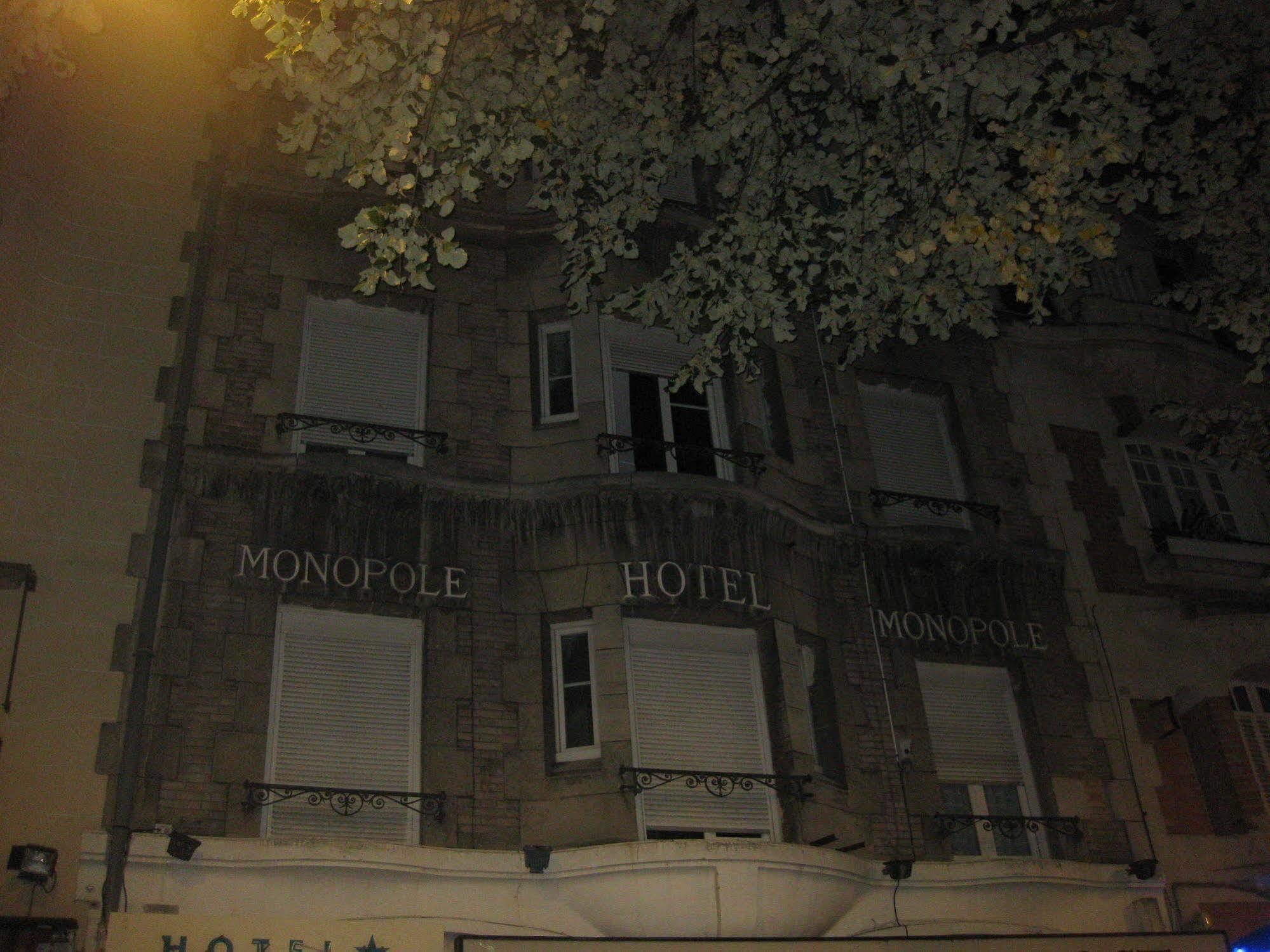 Hotel Le Monopole Remeš Exteriér fotografie